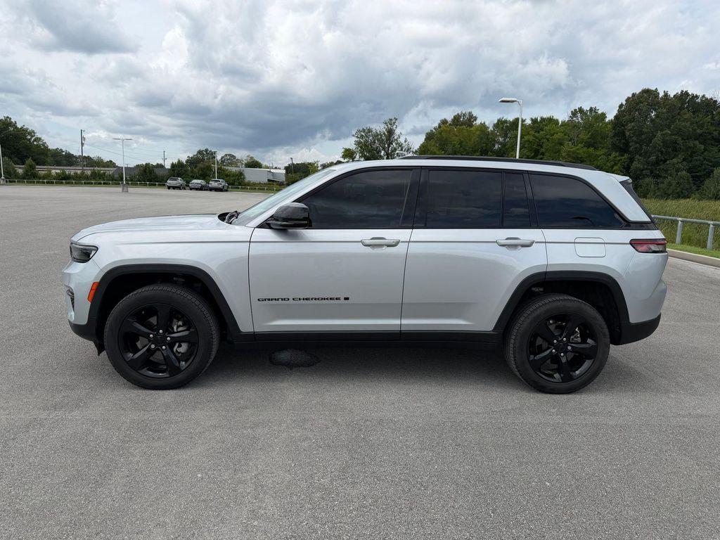 Jeep Grand Cherokee 2023