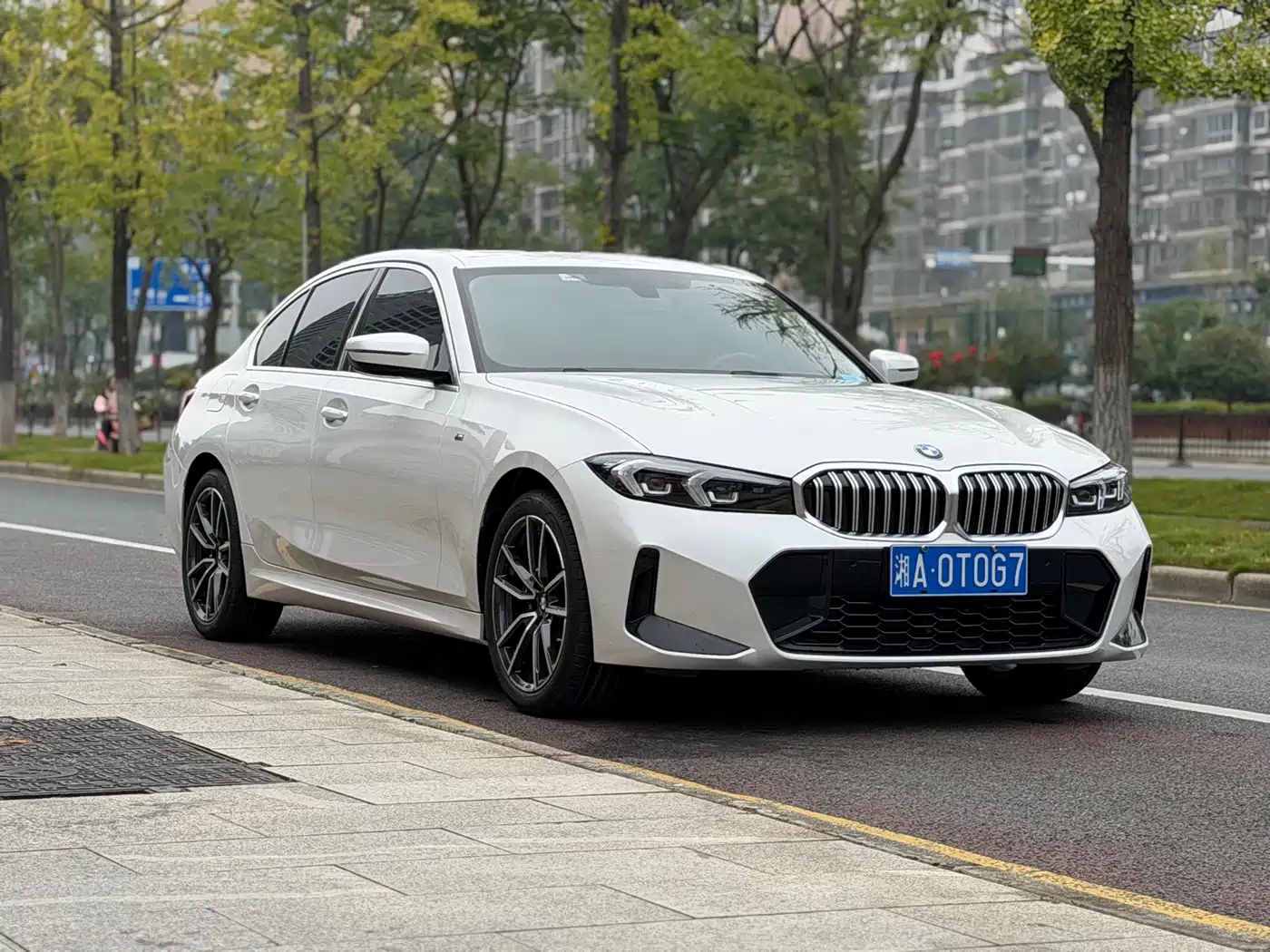 BMW 3 серии 2023