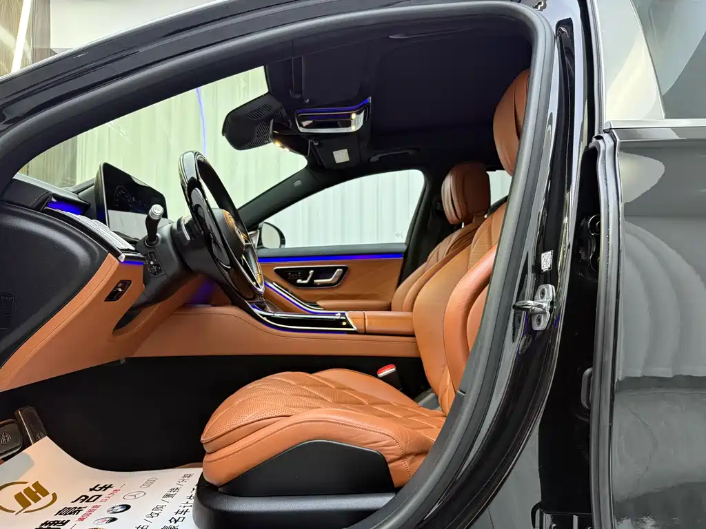 Mercedes-Benz Maybach S-Класс 2022
