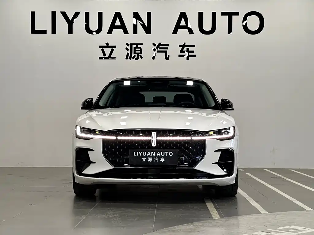 Lincoln Z 2023