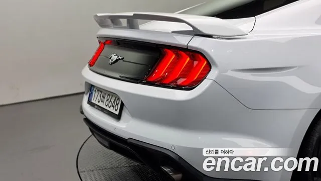 Ford Mustang 2021