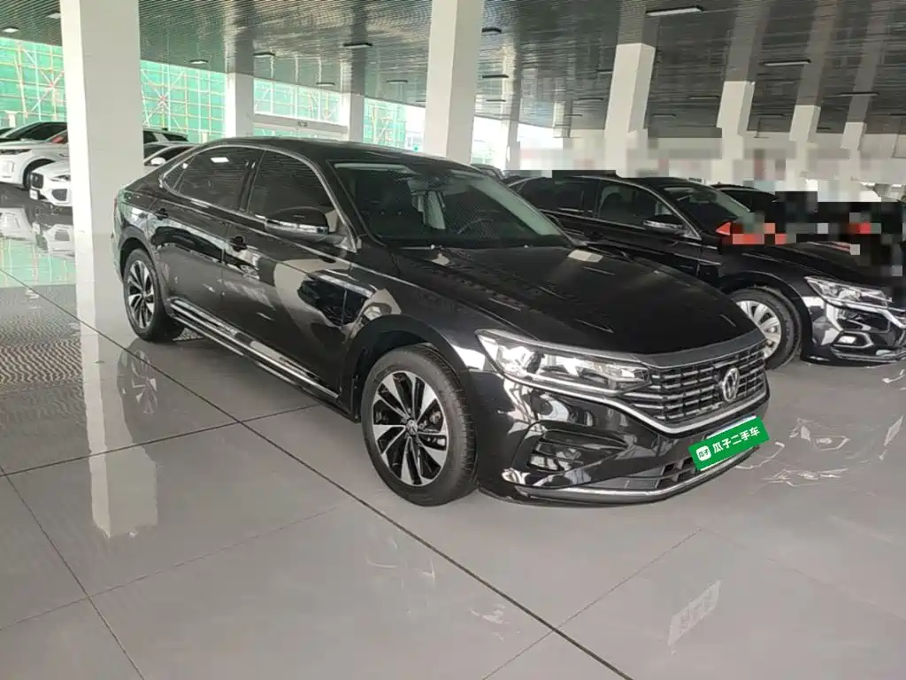 Volkswagen Passat 2022