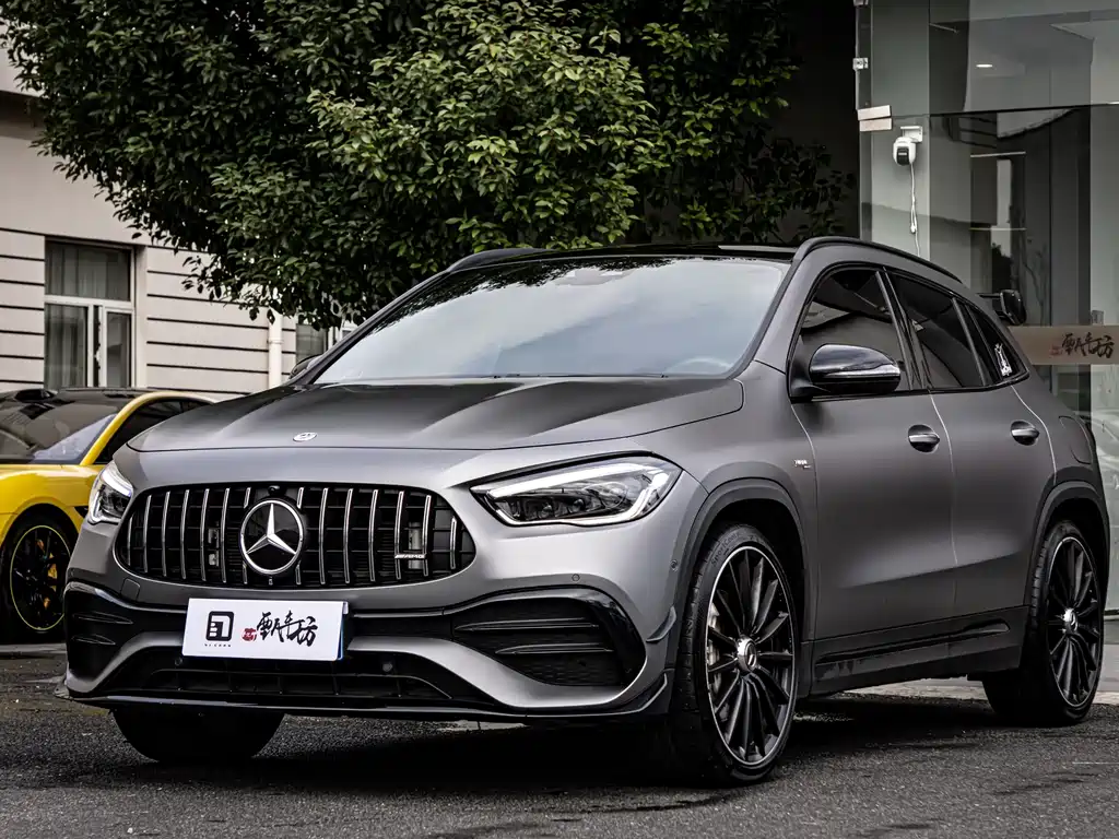 Mercedes-Benz GLA AMG 2023