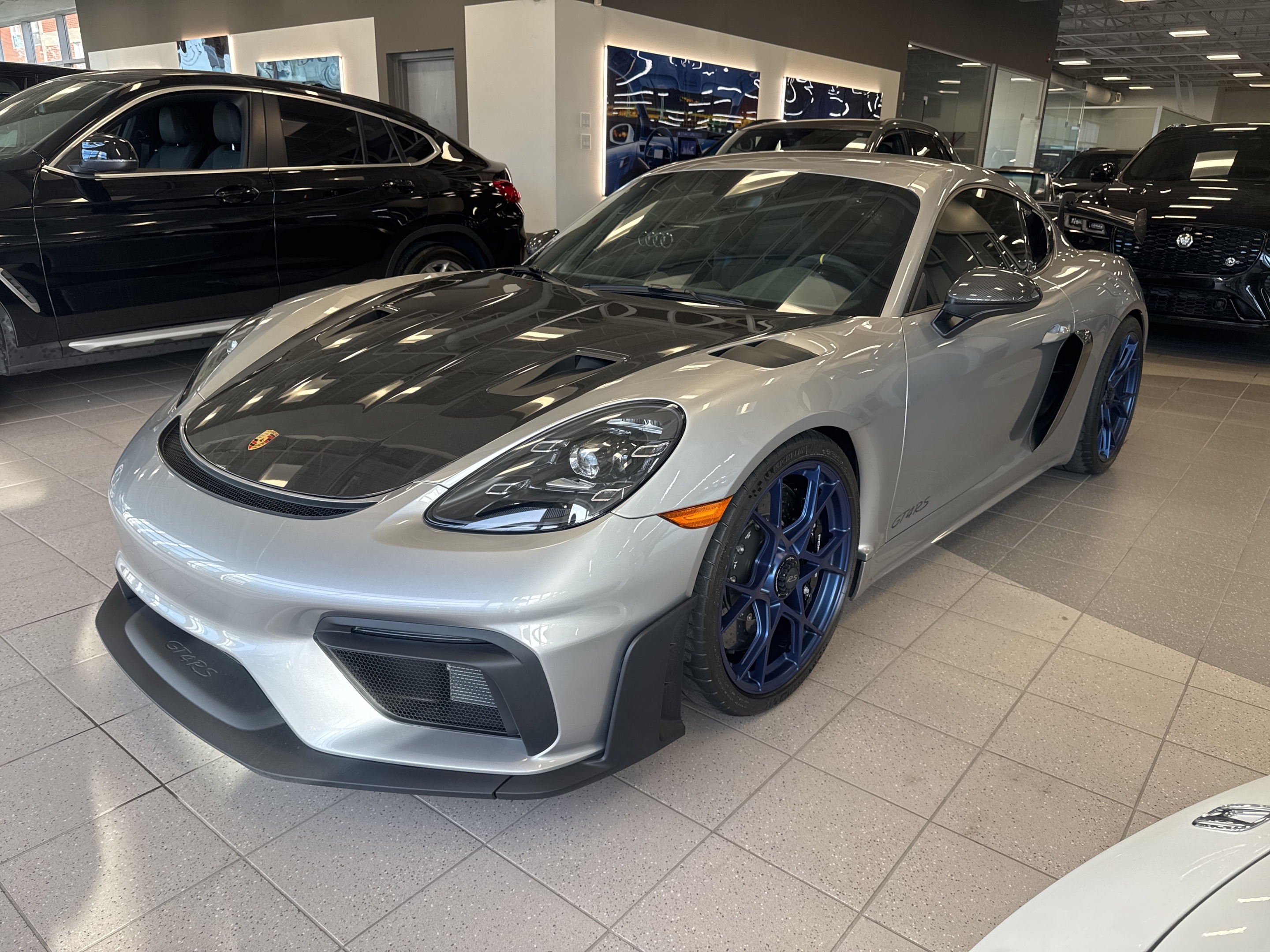 Porsche Cayman 2025