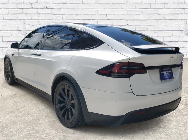 Tesla Model X 2023