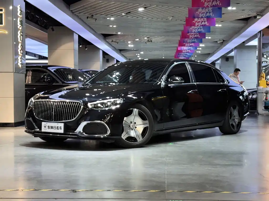 Mercedes-Benz Maybach S-Класс 2022