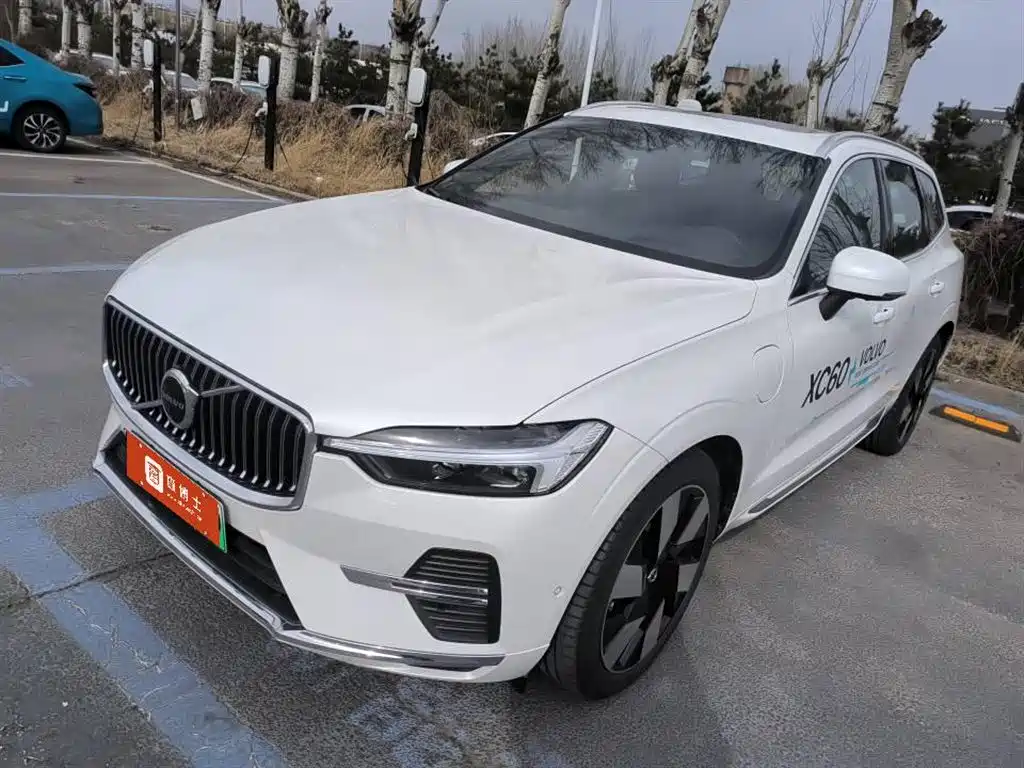 Volvo XC60 2024