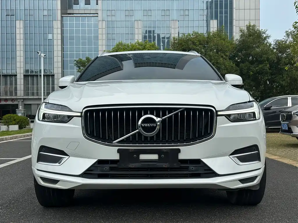 Volvo XC60 2021