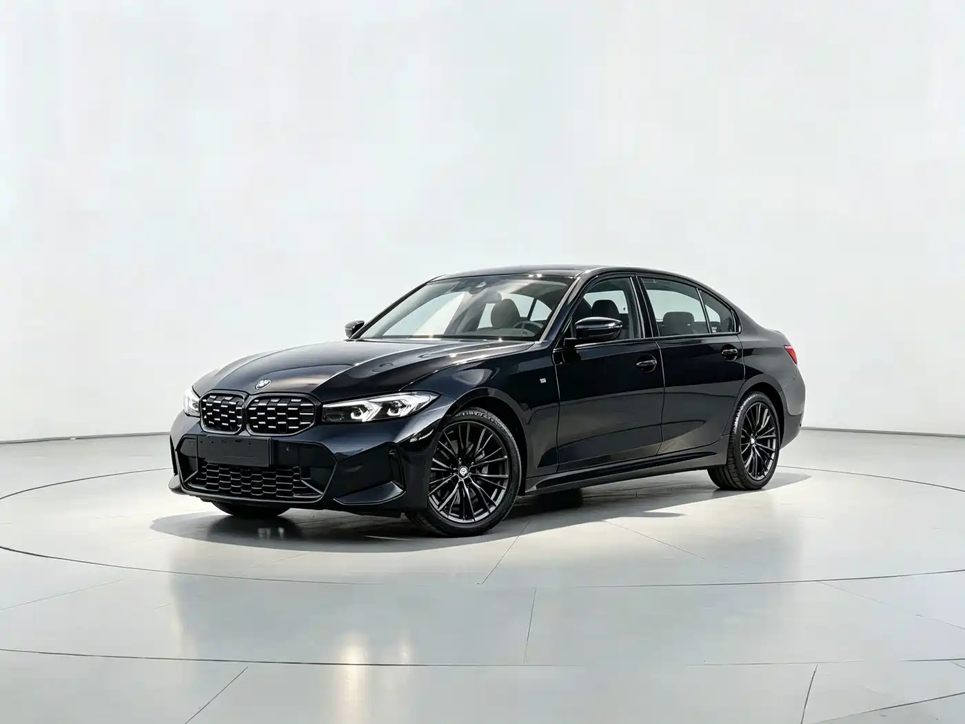 BMW 3 серии 2023
