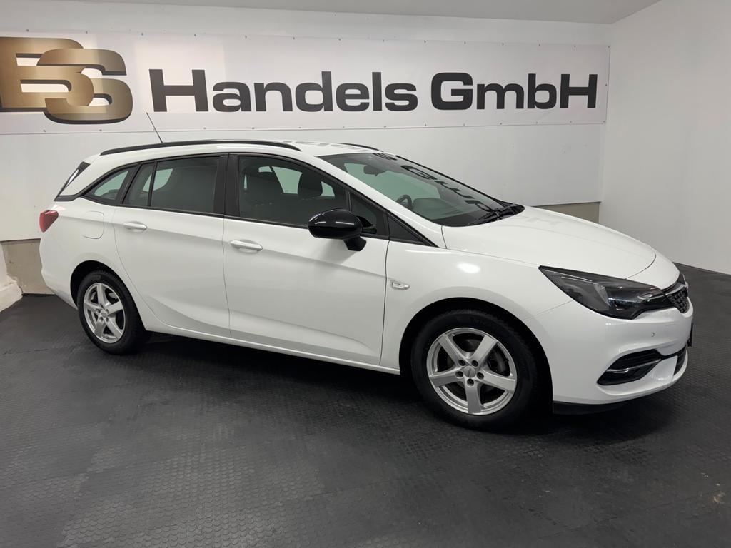 Opel Astra 2021