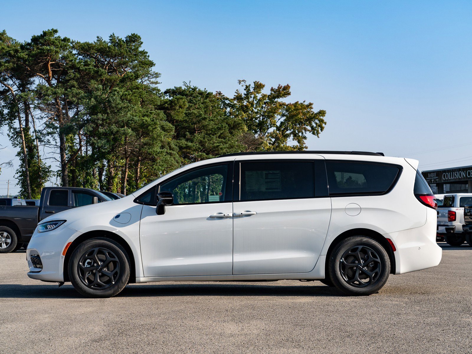 Chrysler Pacifica 2024