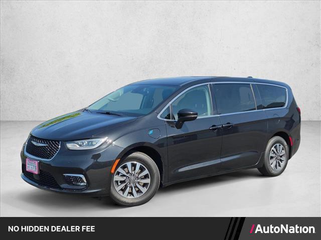 Chrysler Pacifica 2022