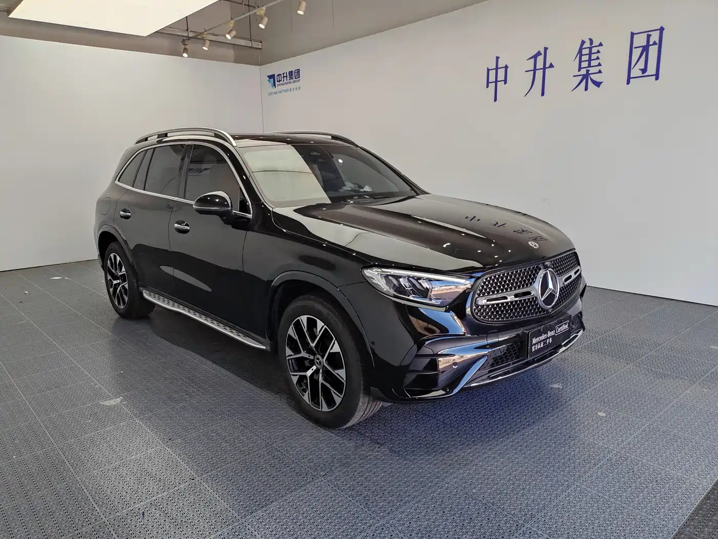 Mercedes-Benz GLC 2023