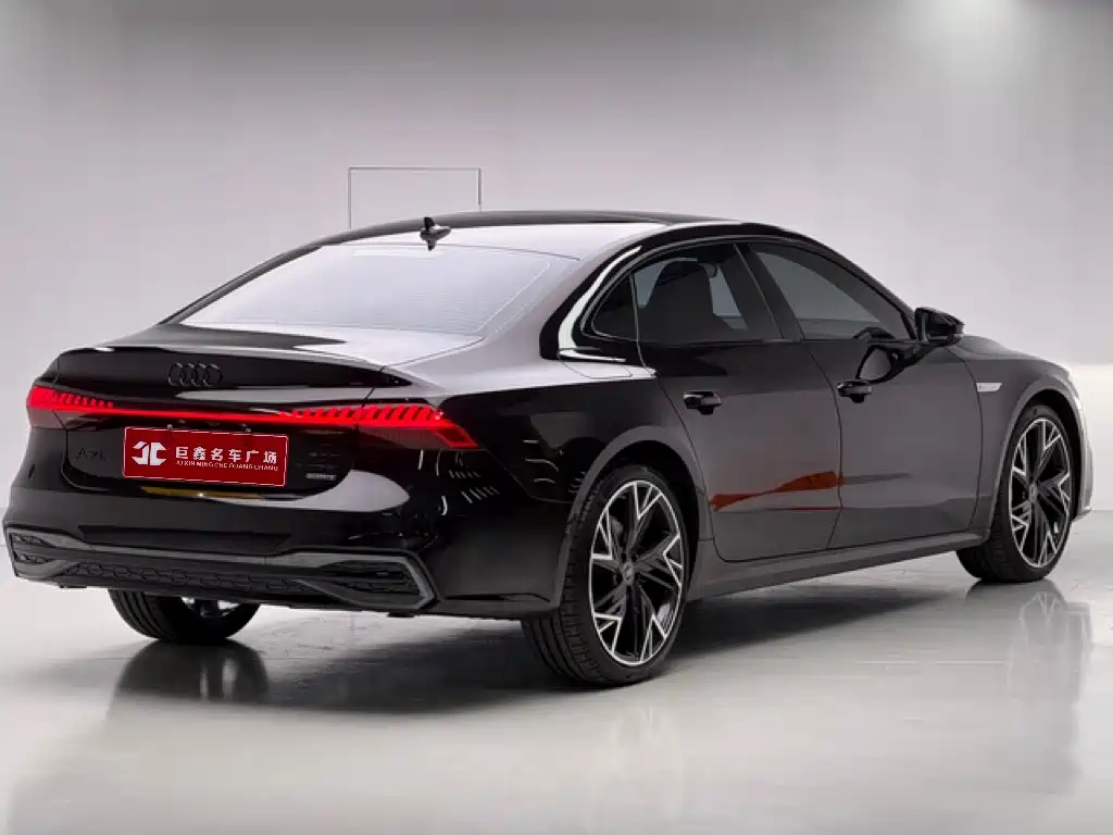 Audi A7 2025