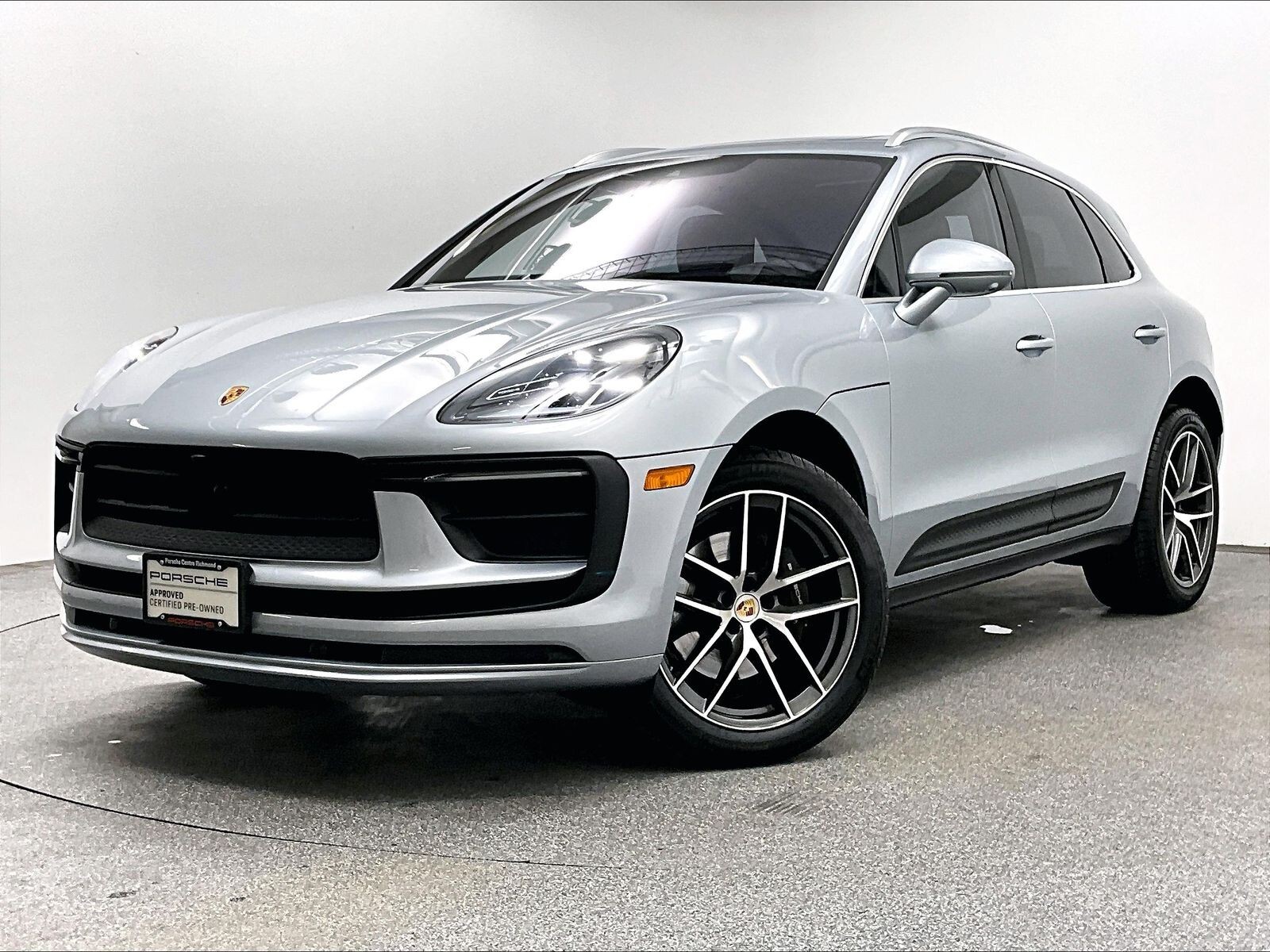 Porsche Macan 2025