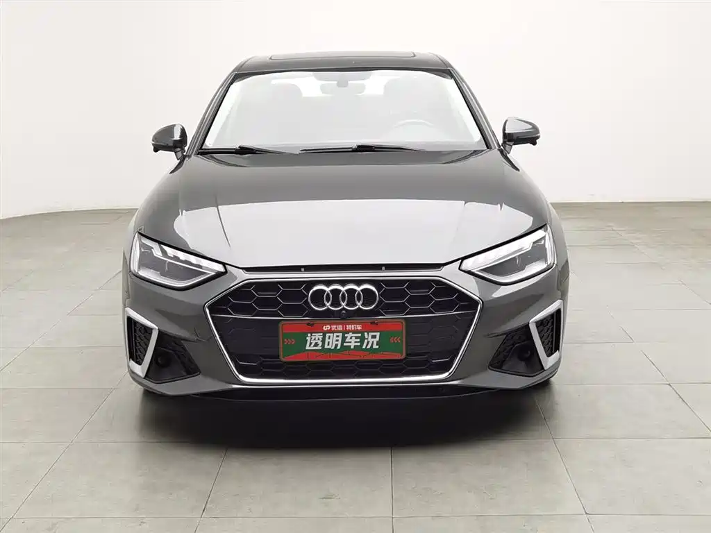 Audi A4 2022