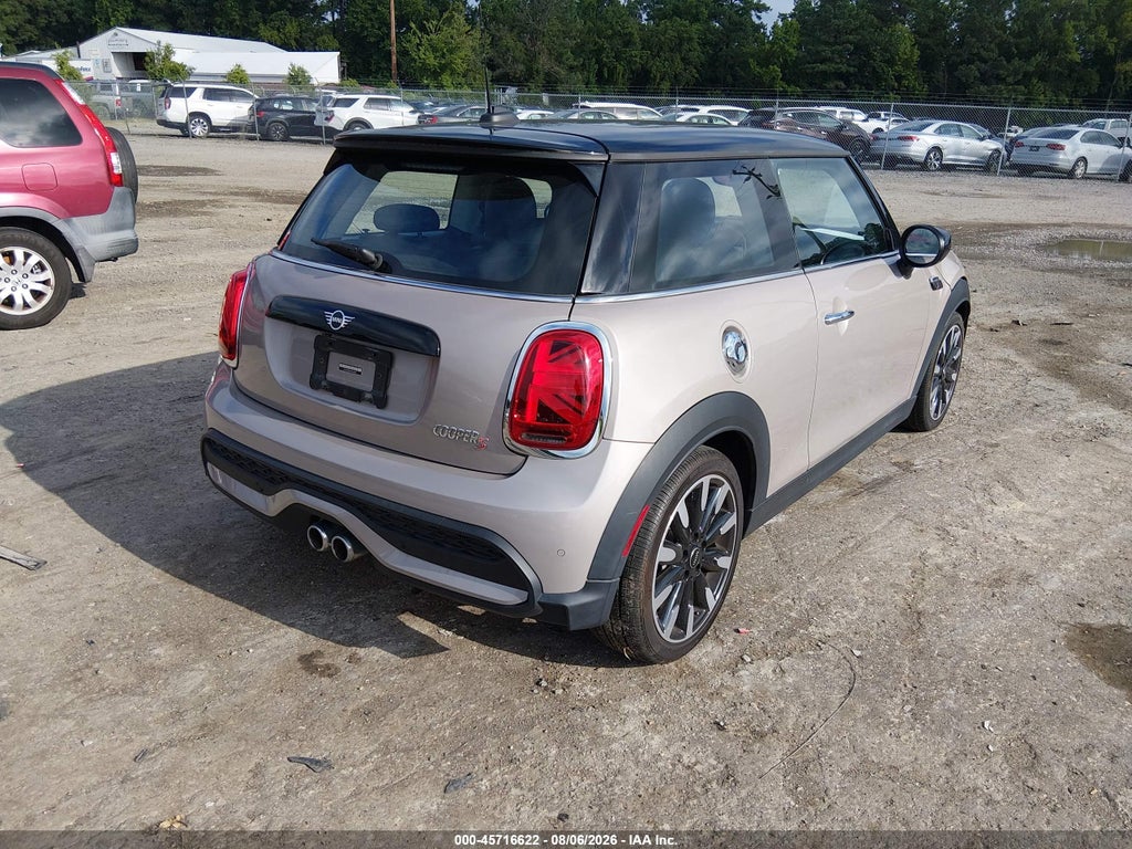Mini Hardtop 2024