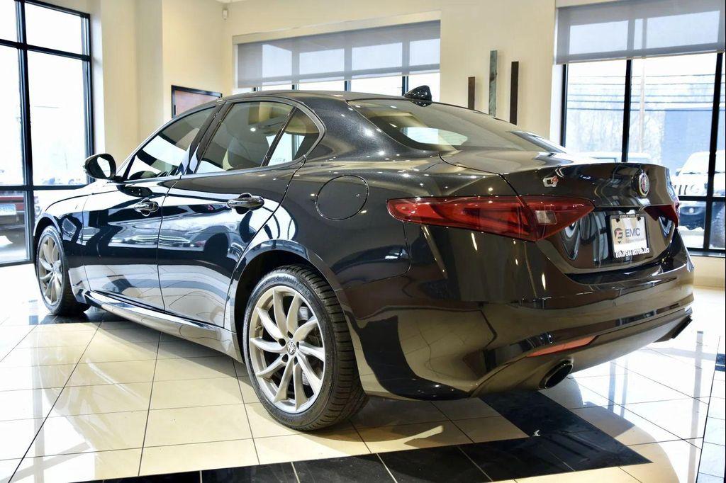 Alfa Romeo Giulia 2022
