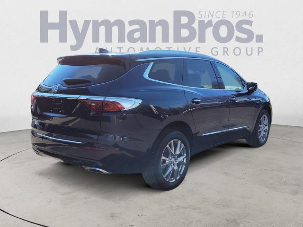 Buick Enclave 2023