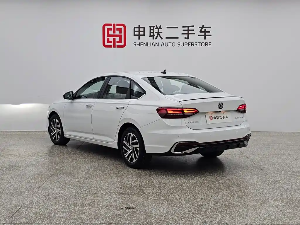 Volkswagen Lavida 2024