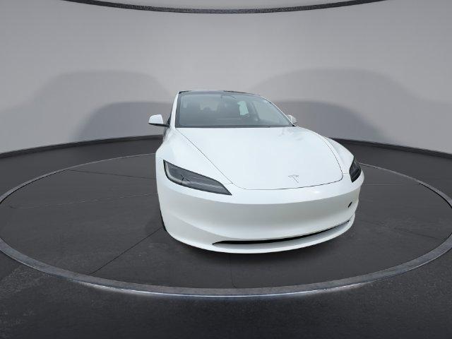 Tesla Model 3 2025