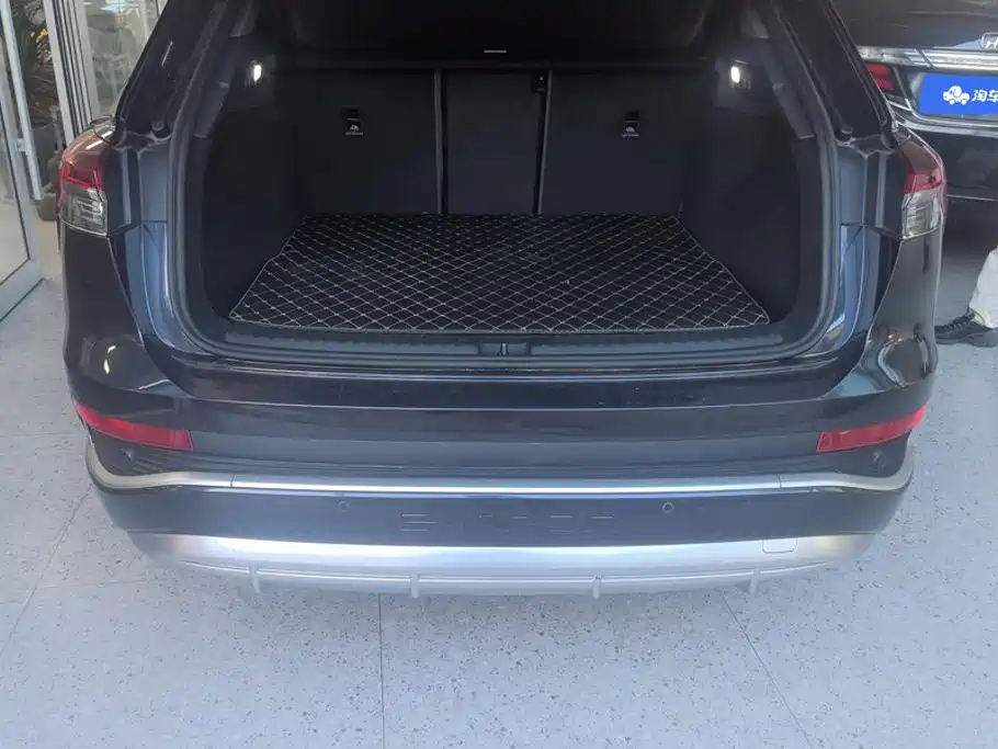 Audi Q4 e-tron 2023