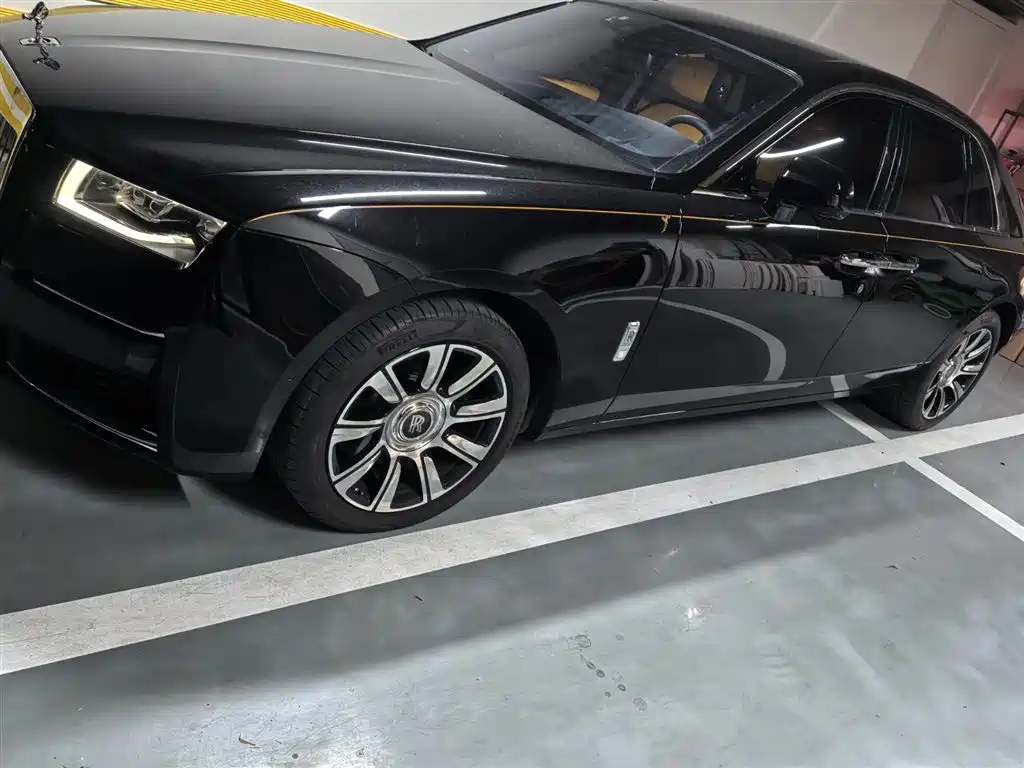 Rolls-Royce Ghost 2023