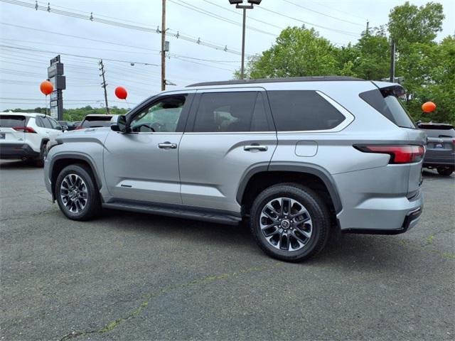 Toyota Sequoia 2023