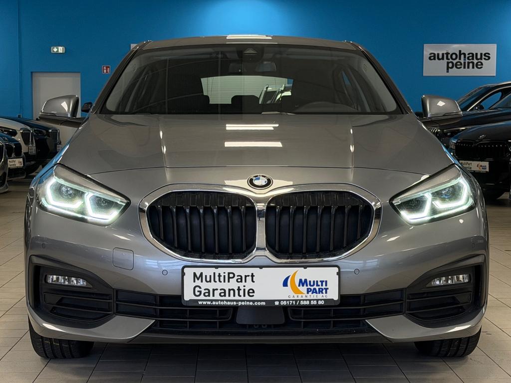 BMW 118 2022