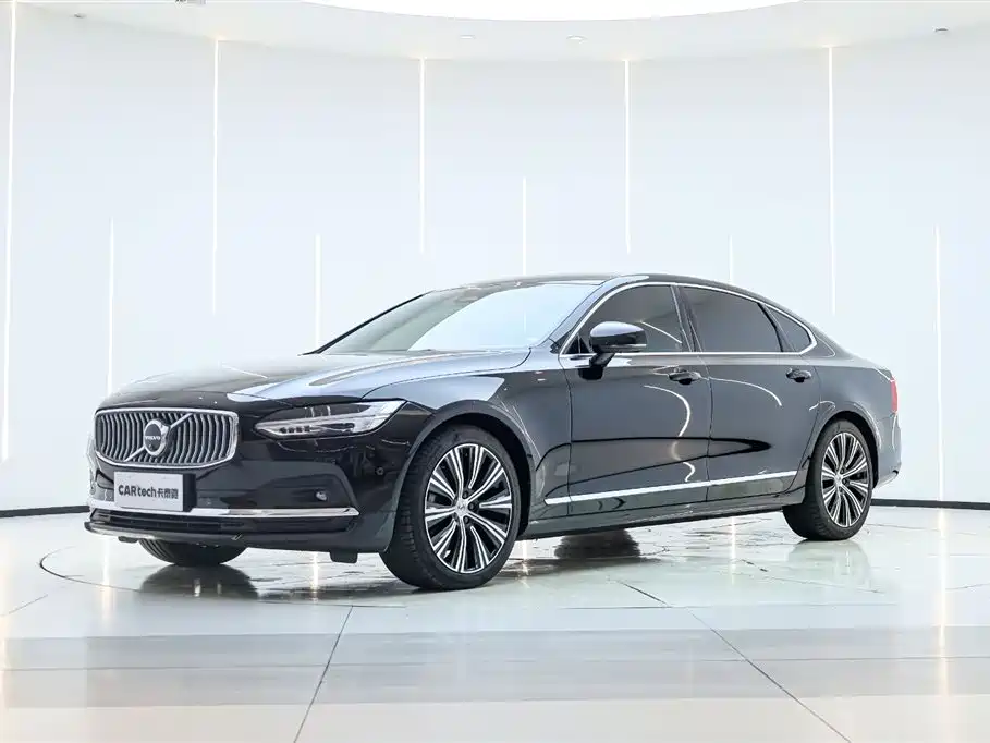 Volvo S90 2024