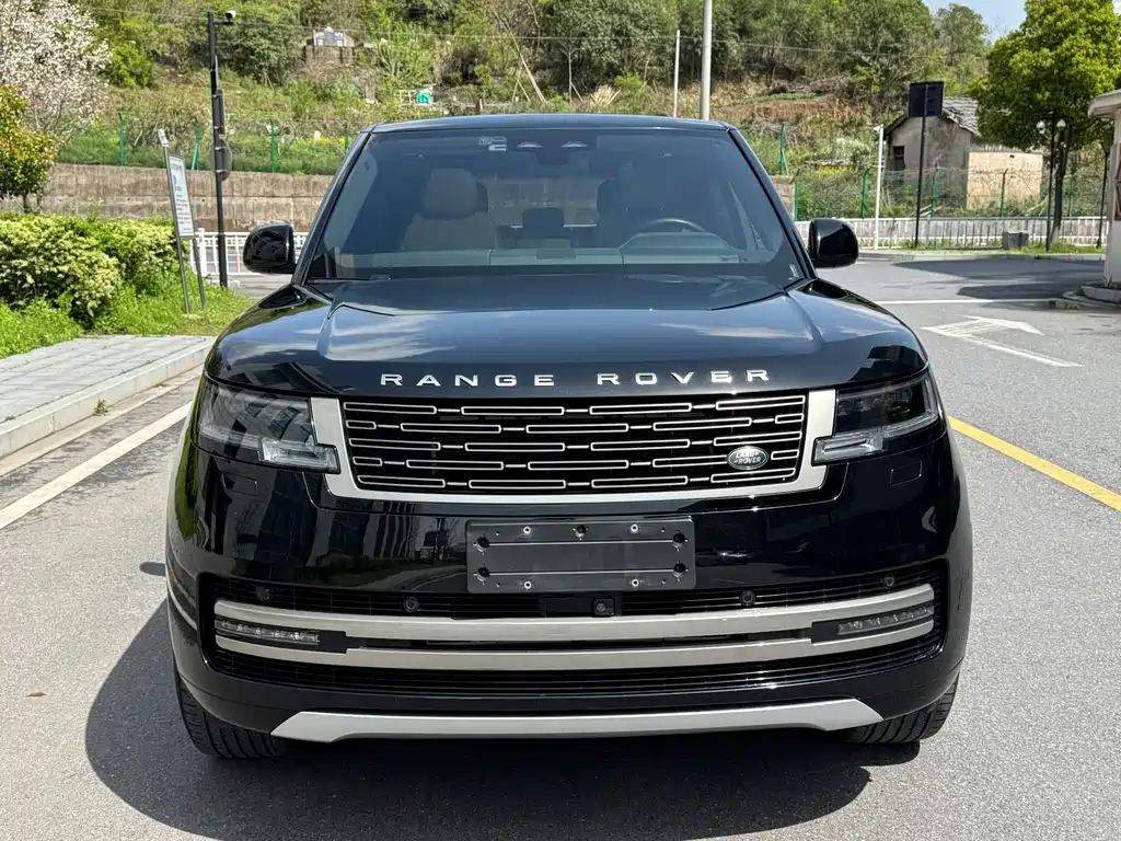 Land Rover Range Rover 2023