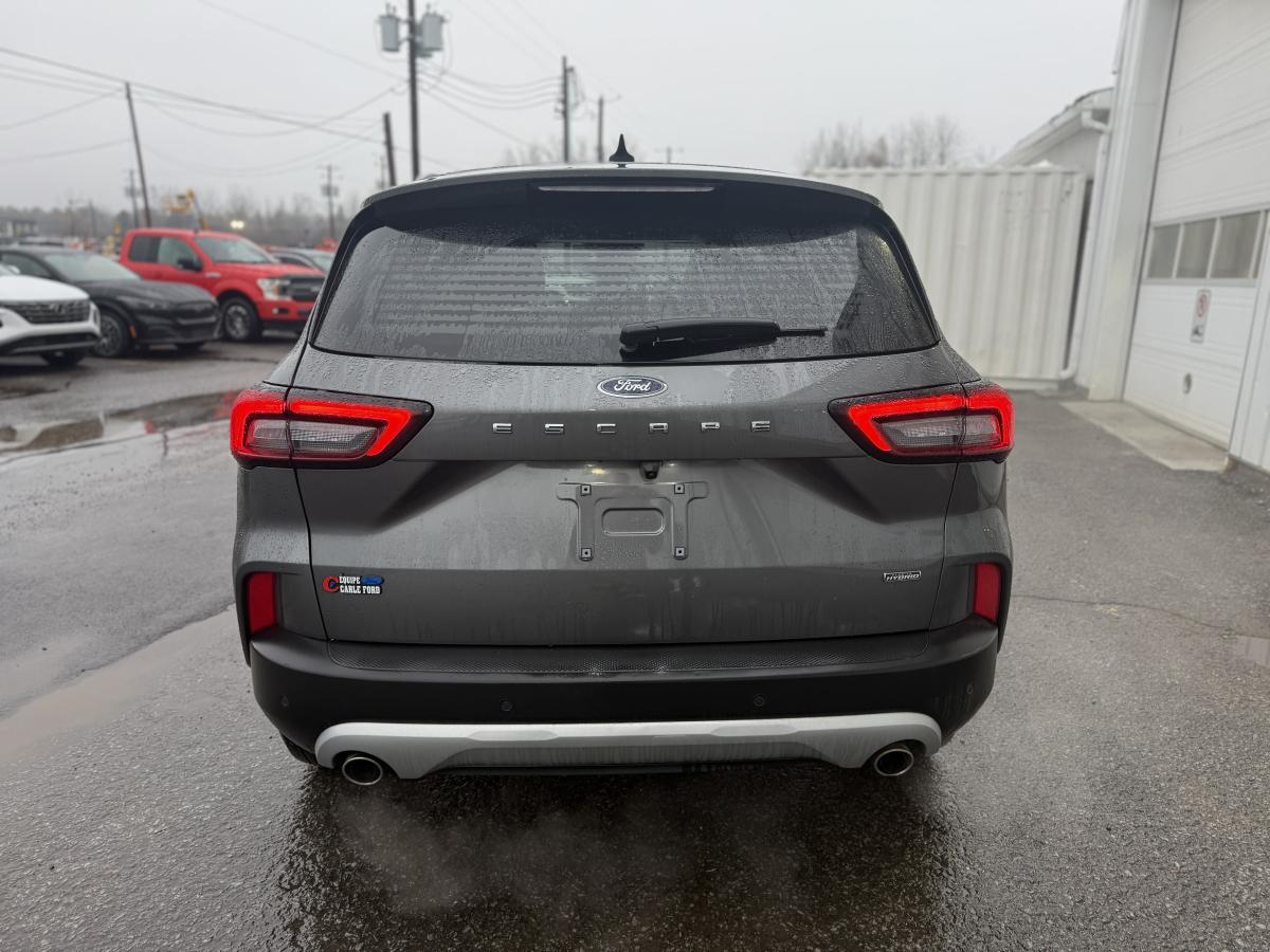 Ford Escape 2024