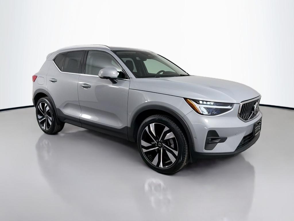 Volvo XC40 2024