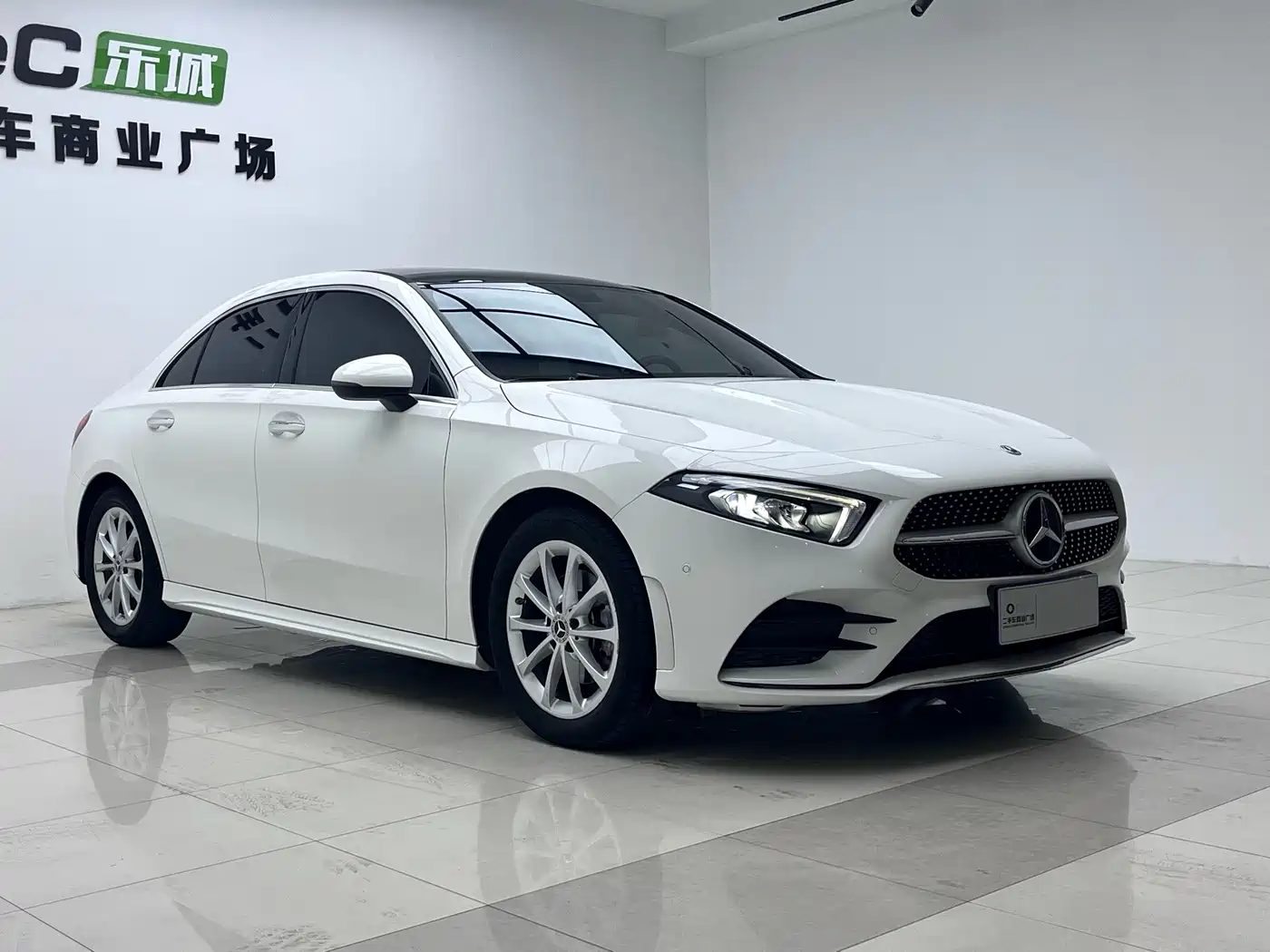 Mercedes-Benz A-Класс 2021
