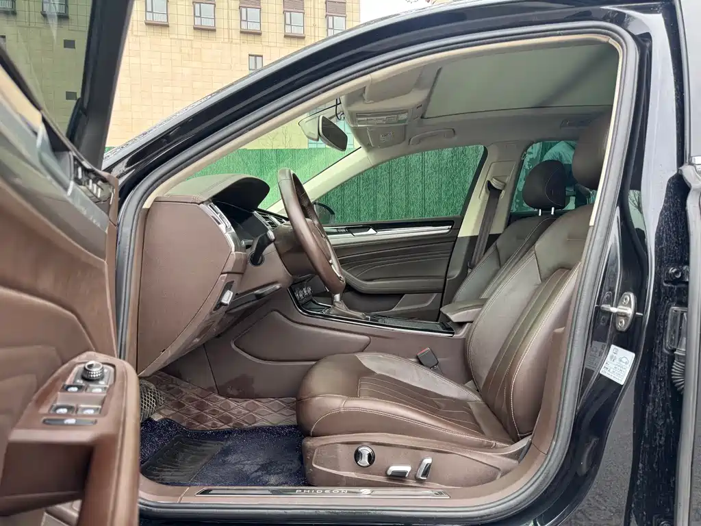 Volkswagen Phideon 2021