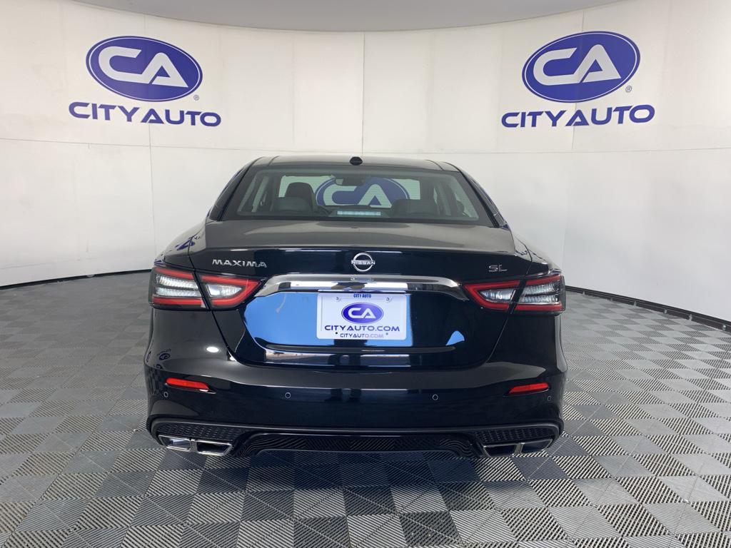 Nissan Maxima 2023