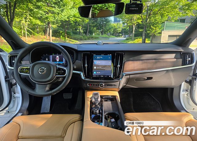 Volvo S90 2022