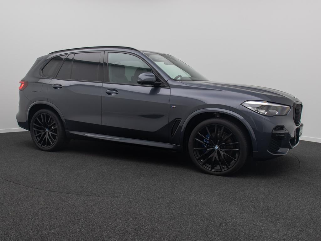 BMW X5 2021