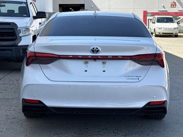 Toyota Avalon 2021