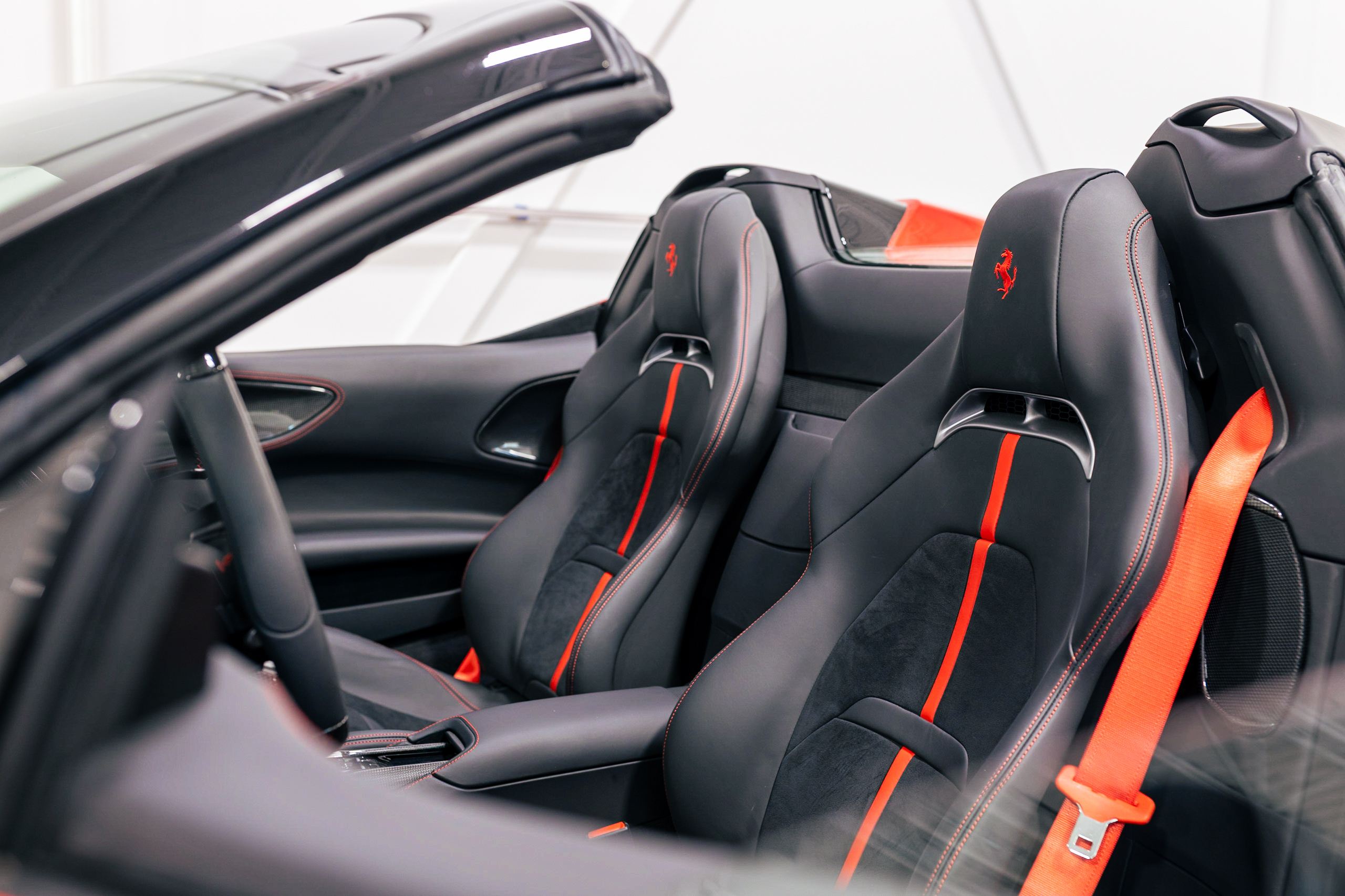 Ferrari SF90 2025