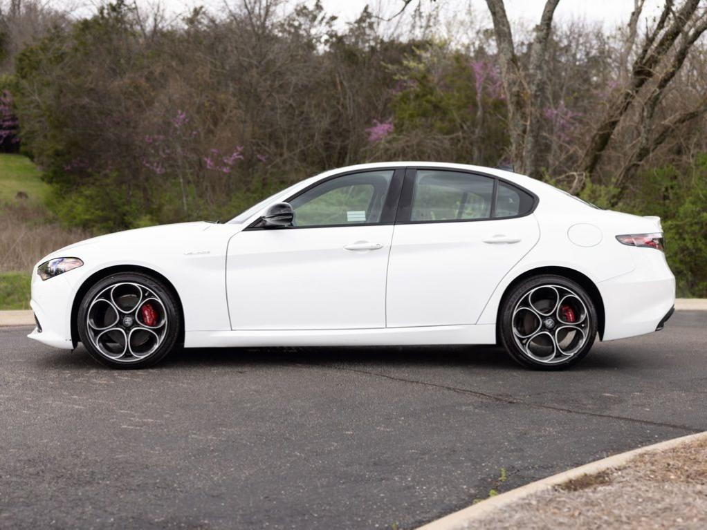 Alfa Romeo Giulia 2024