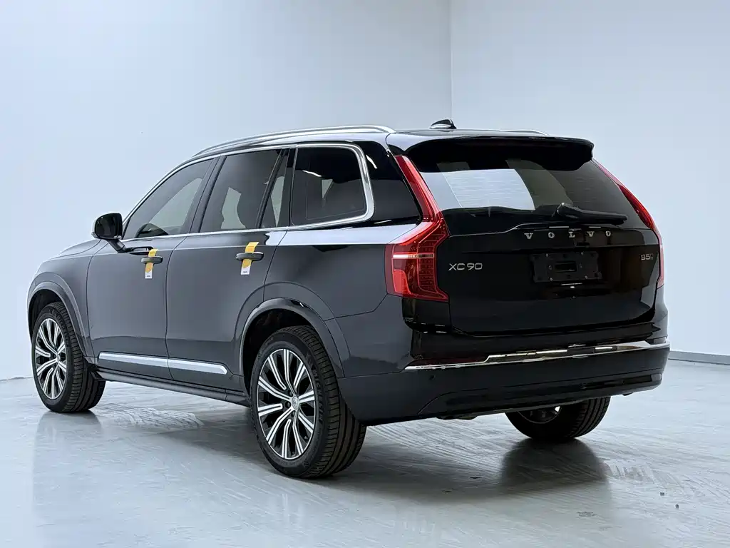 Volvo XC90 2023