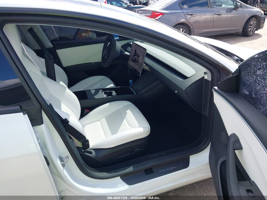 Tesla Model 3 2025