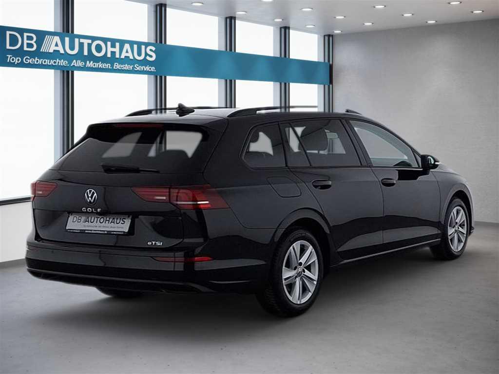 Volkswagen Golf 2025