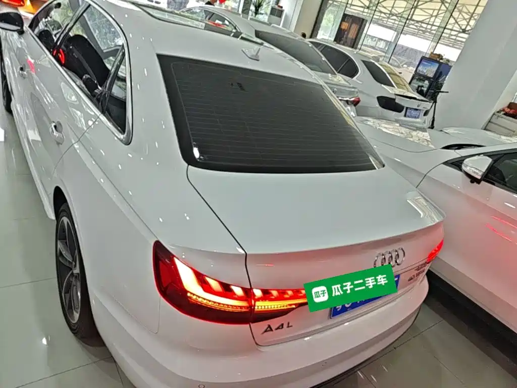 Audi A4 2023