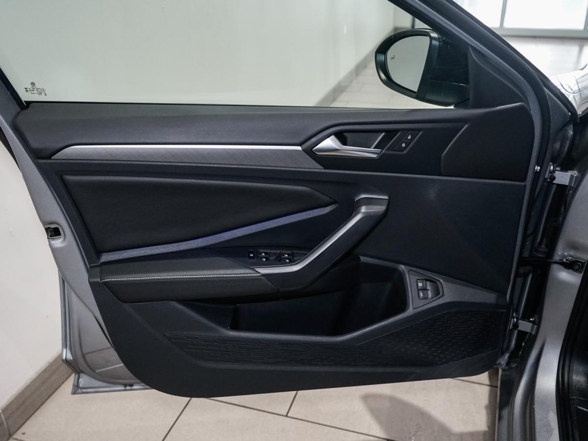 Volkswagen Jetta 2024