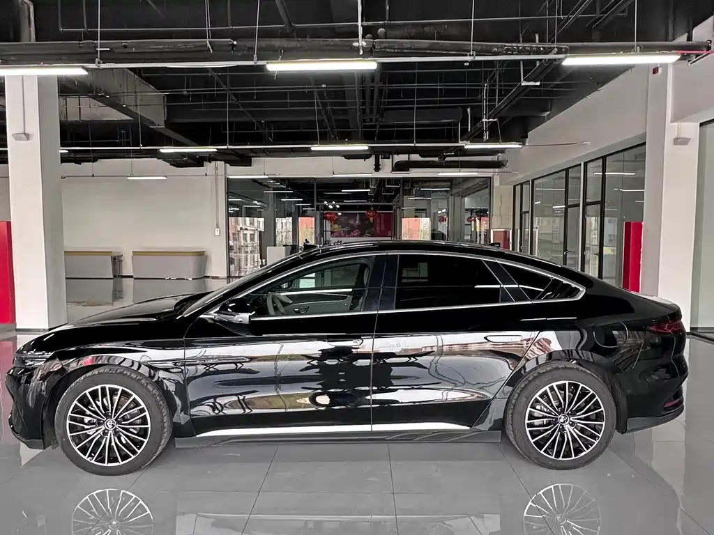 BYD Han 2025