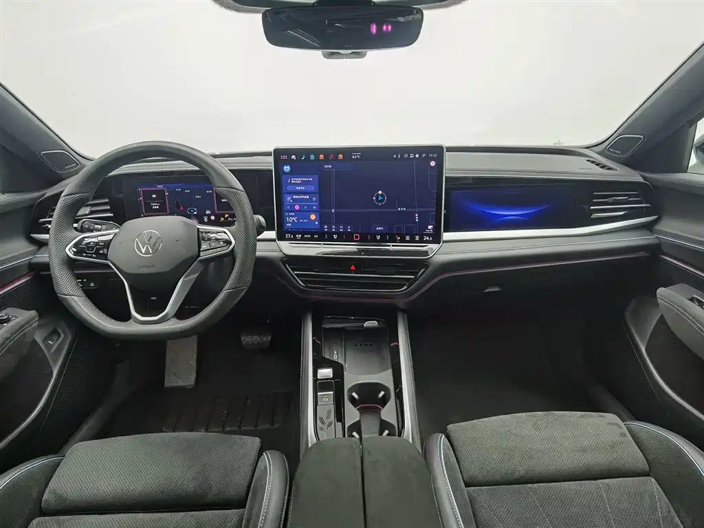 Volkswagen Passat 2024