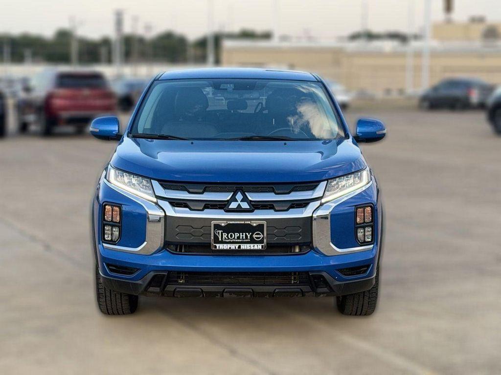 Mitsubishi Outlander Sport 2024