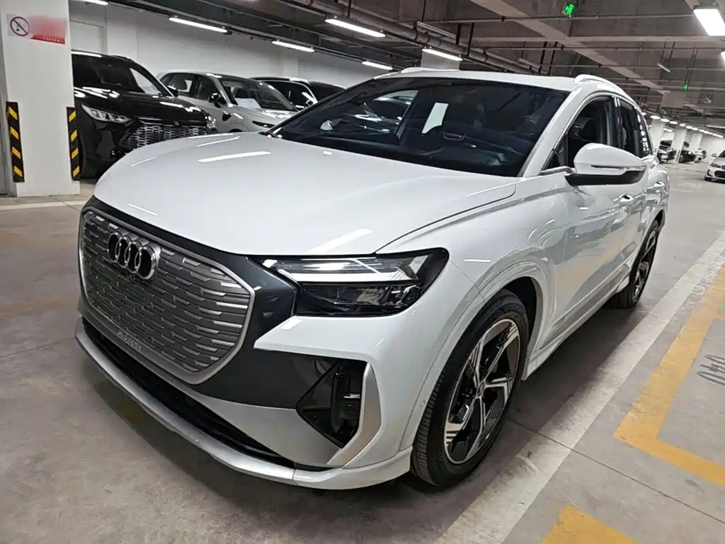 Audi Q4 e-tron 2023